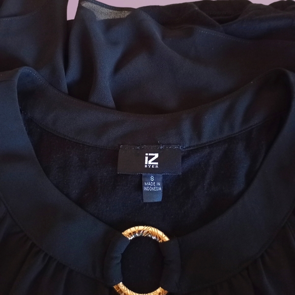 IZ Byer Women's Black O Ring Halter Neck Blouse - Picture 14 of 16